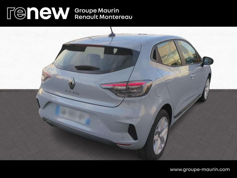Photo 5 de l’annonce de RENAULT Clio d’occasion à vendre à VARENNES SUR SEINE