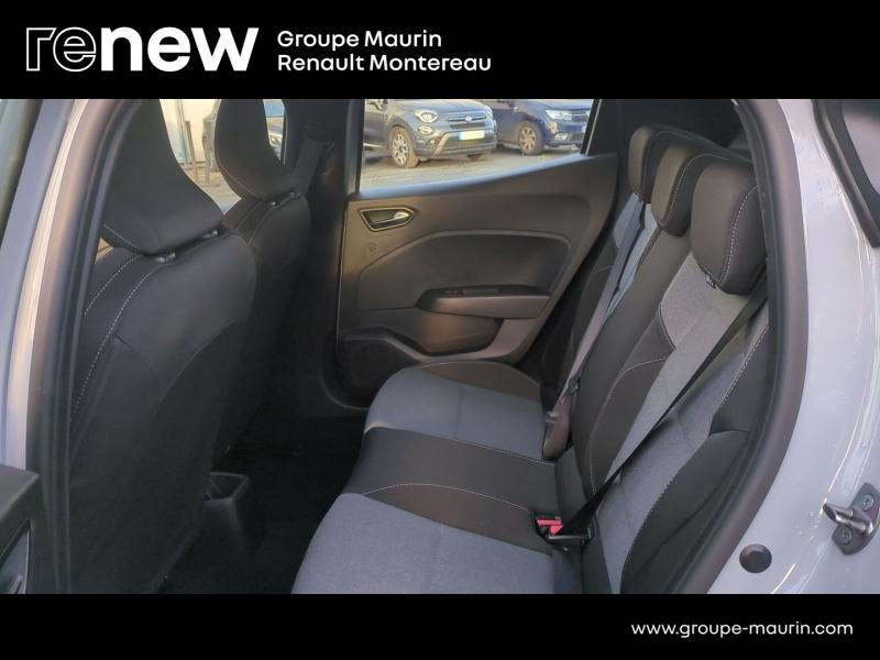 Photo 11 de l’annonce de RENAULT Clio d’occasion à vendre à VARENNES SUR SEINE