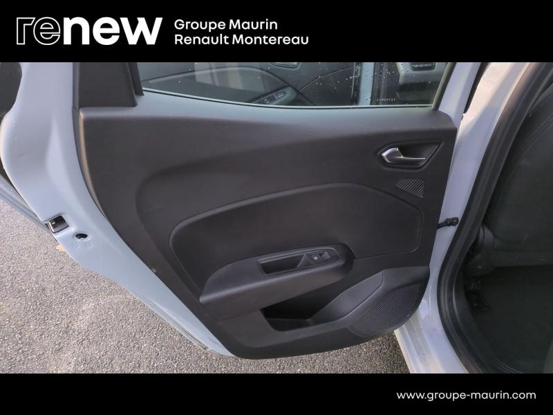 Photo 18 de l’annonce de RENAULT Clio d’occasion à vendre à VARENNES SUR SEINE