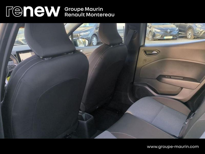 Photo 20 de l’annonce de RENAULT Clio d’occasion à vendre à VARENNES SUR SEINE