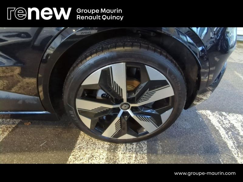 Photo 9 de l’annonce de RENAULT Megane d’occasion à vendre à QUINCY-SOUS-SÉNART