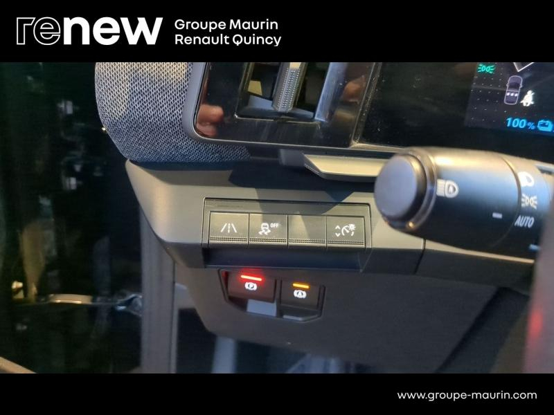 Photo 20 de l’annonce de RENAULT Megane d’occasion à vendre à QUINCY-SOUS-SÉNART