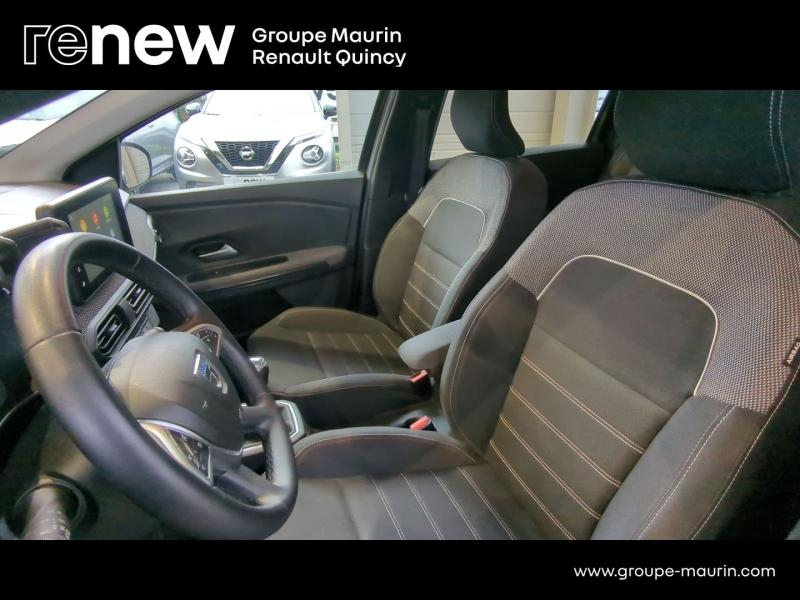 Photo 14 de l’annonce de DACIA Jogger d’occasion à vendre à QUINCY-SOUS-SÉNART