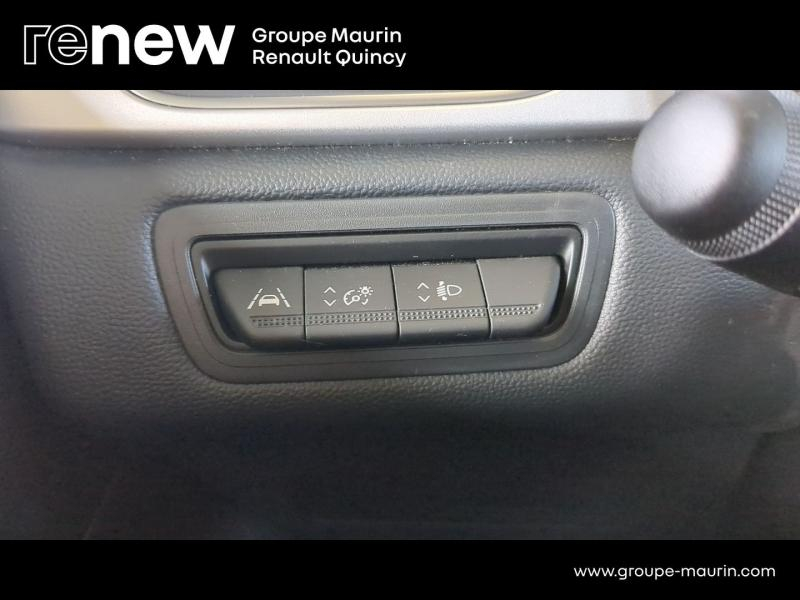 Photo 17 de l’annonce de RENAULT Captur d’occasion à vendre à QUINCY-SOUS-SÉNART