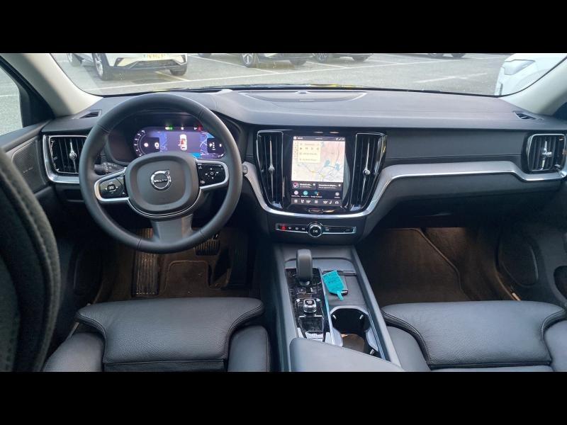 Photo 4 de l’annonce de VOLVO V60 d’occasion à vendre à FRÉJUS