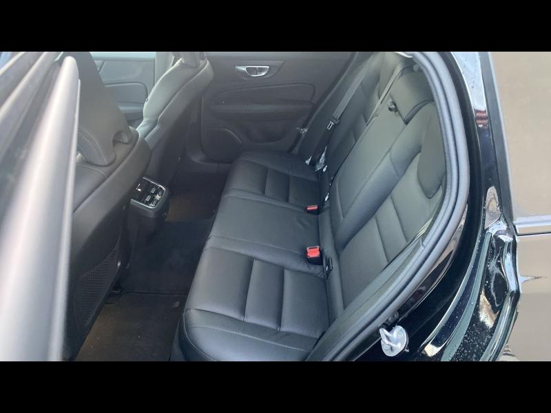 Photo 6 de l’annonce de VOLVO V60 d’occasion à vendre à FRÉJUS