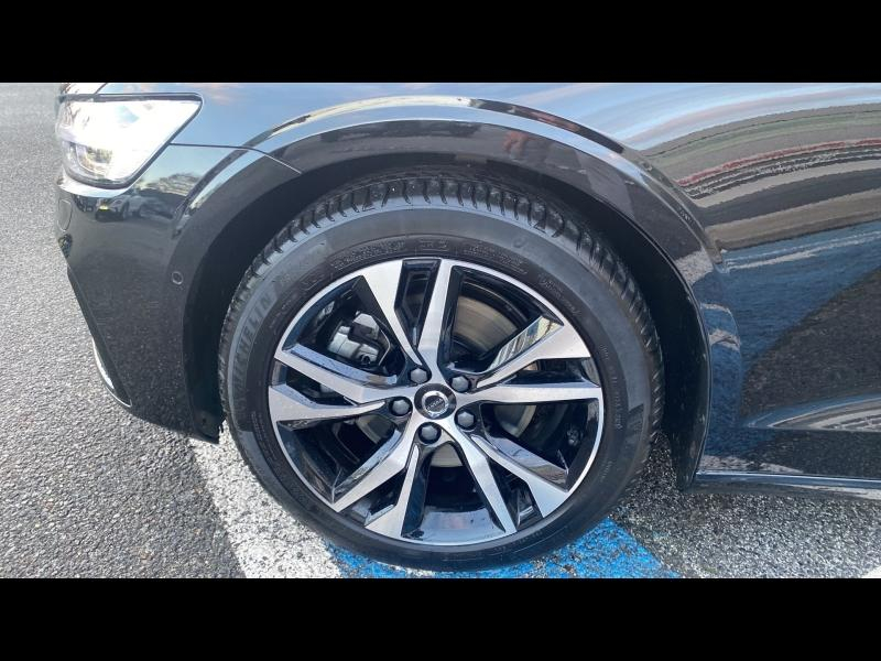 Photo 14 de l’annonce de VOLVO V60 d’occasion à vendre à FRÉJUS