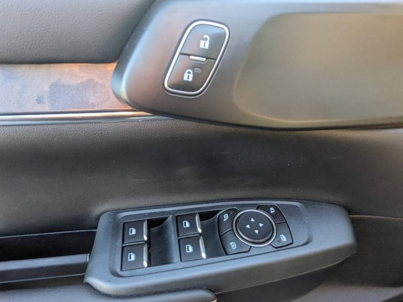 Photo 11 de l’annonce de FORD Ranger VUL d’occasion à vendre à FRÉJUS