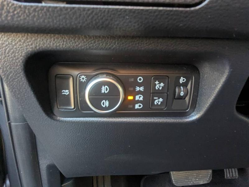 Photo 12 de l’annonce de FORD Ranger VUL d’occasion à vendre à FRÉJUS