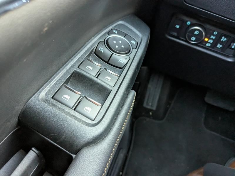 Photo 19 de l’annonce de FORD Ranger VUL d’occasion à vendre à DRAGUIGNAN