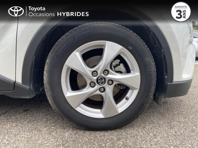 Photo 16 de l’annonce de TOYOTA C-HR d’occasion à vendre à MONTFAVET