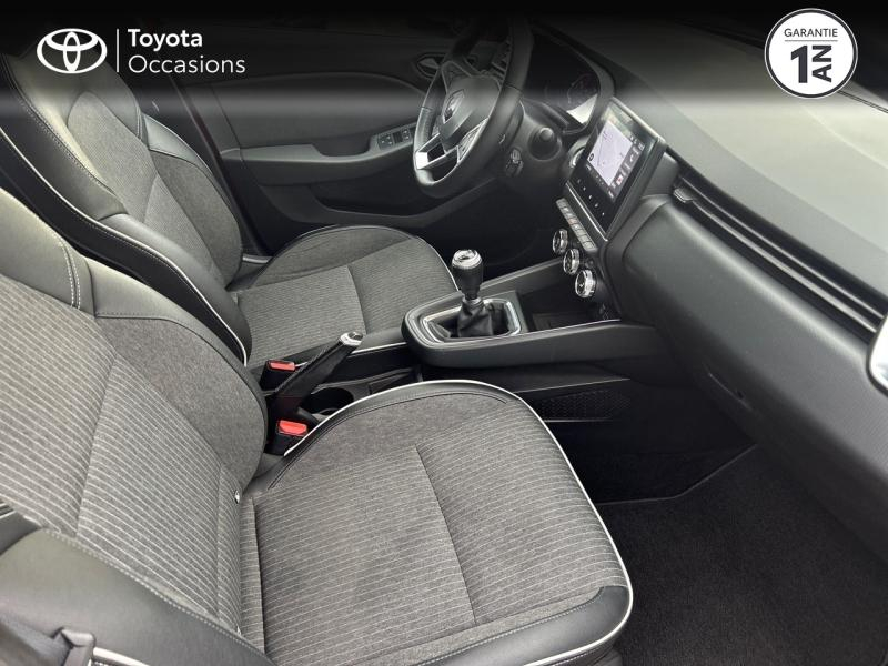 Photo 6 de l’annonce de RENAULT Clio d’occasion à vendre à MONTFAVET