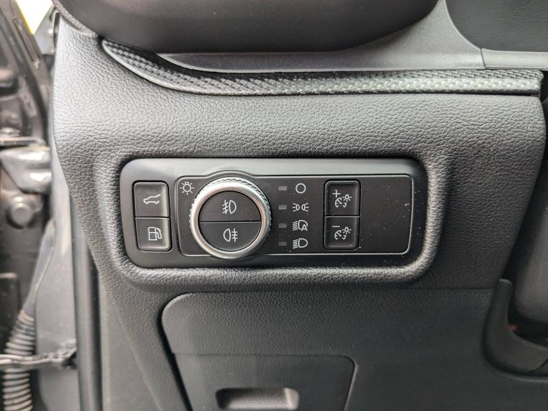 Photo 9 de l’annonce de FORD Explorer d’occasion à vendre à LA VALETTE