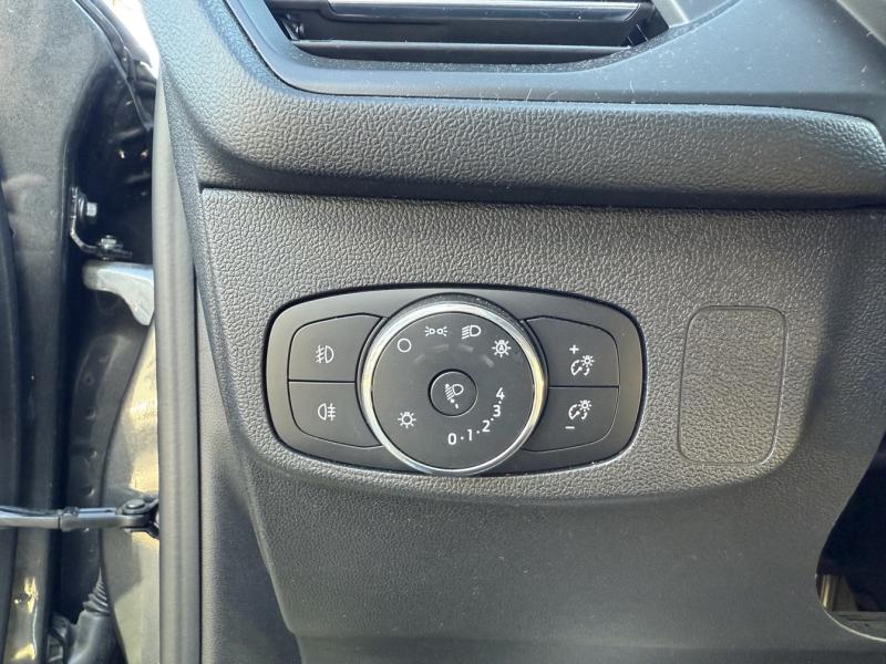 Photo 8 de l’annonce de FORD Focus d’occasion à vendre à LA VALETTE