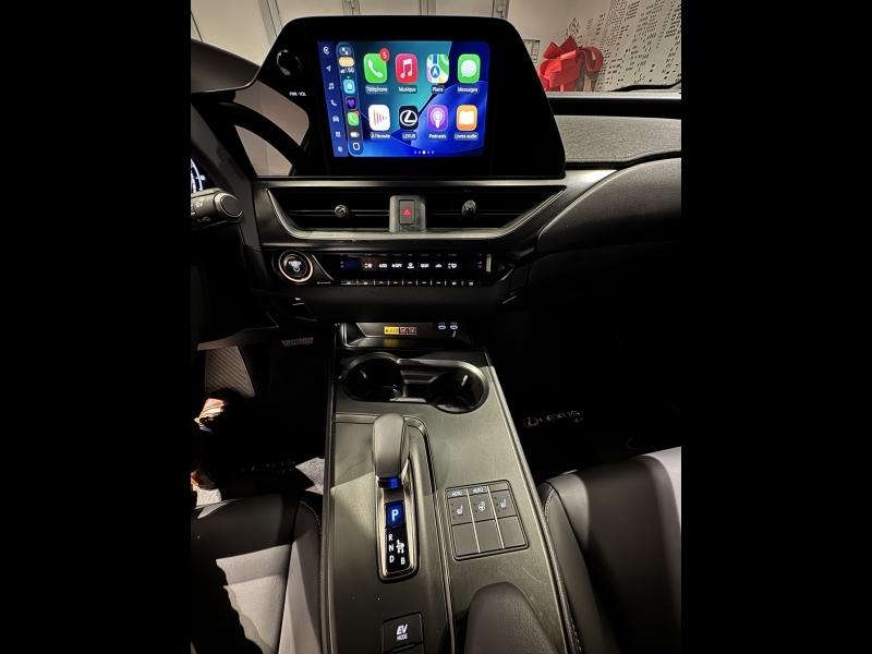 Photo 14 de l’annonce de LEXUS UX d’occasion à vendre à MONTFAVET