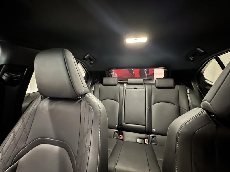 Photo 17 de l’annonce de LEXUS UX d’occasion à vendre à MONTFAVET