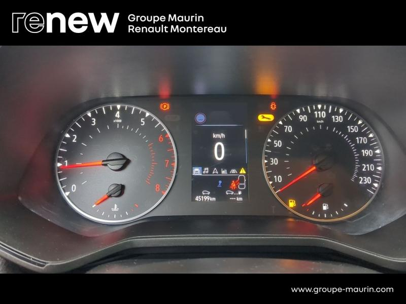 Photo 9 de l’annonce de RENAULT Clio d’occasion à vendre à VARENNES SUR SEINE