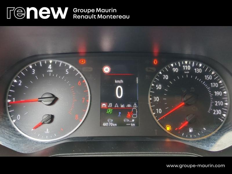 Photo 9 de l’annonce de RENAULT Clio d’occasion à vendre à VARENNES SUR SEINE