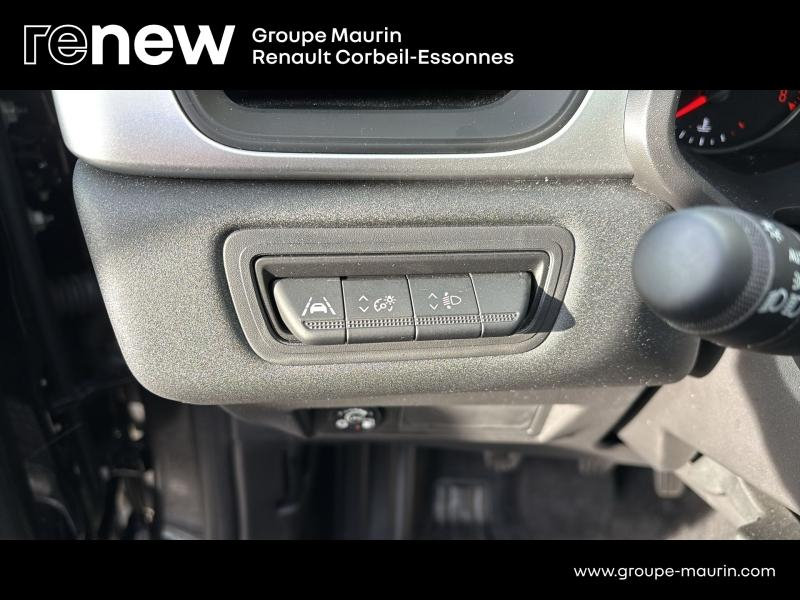 Photo 19 de l’annonce de RENAULT Captur d’occasion à vendre à CORBEIL-ESSONNES