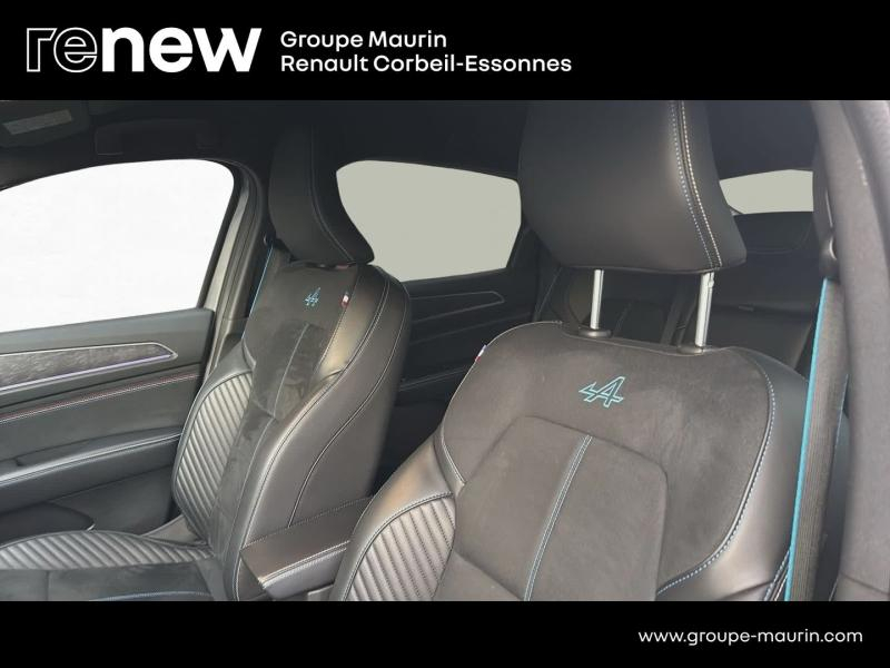 Photo 11 de l’annonce de RENAULT Arkana d’occasion à vendre à CORBEIL-ESSONNES