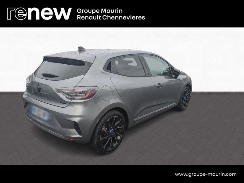 Photo 5 de l’annonce de RENAULT Clio d’occasion à vendre à CHENNEVIÈRES-SUR-MARNE