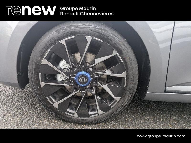 Photo 9 de l’annonce de RENAULT Clio d’occasion à vendre à CHENNEVIÈRES-SUR-MARNE