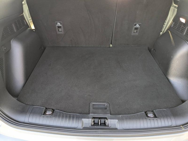 Photo 5 de l’annonce de FORD Kuga d’occasion à vendre à DRAGUIGNAN