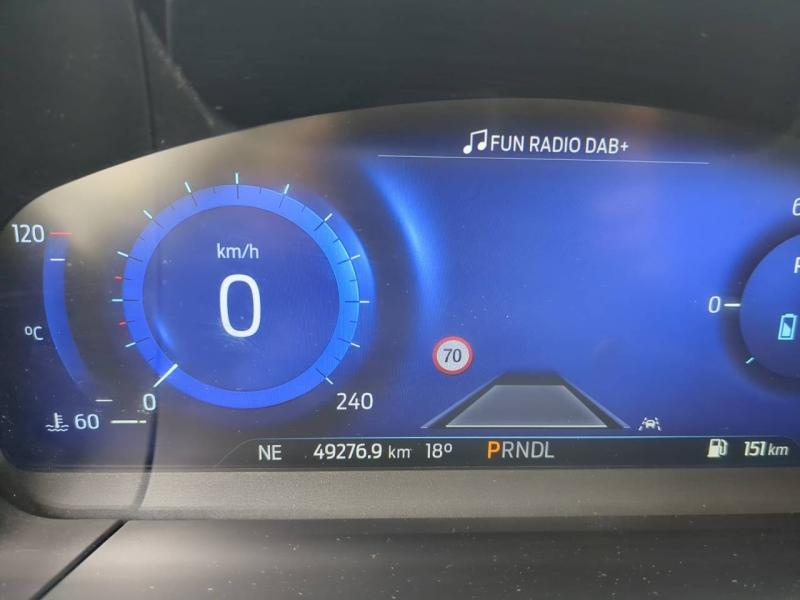 Photo 14 de l’annonce de FORD Kuga d’occasion à vendre à DRAGUIGNAN