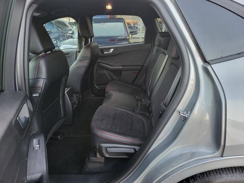 Photo 12 de l’annonce de FORD Kuga d’occasion à vendre à DRAGUIGNAN