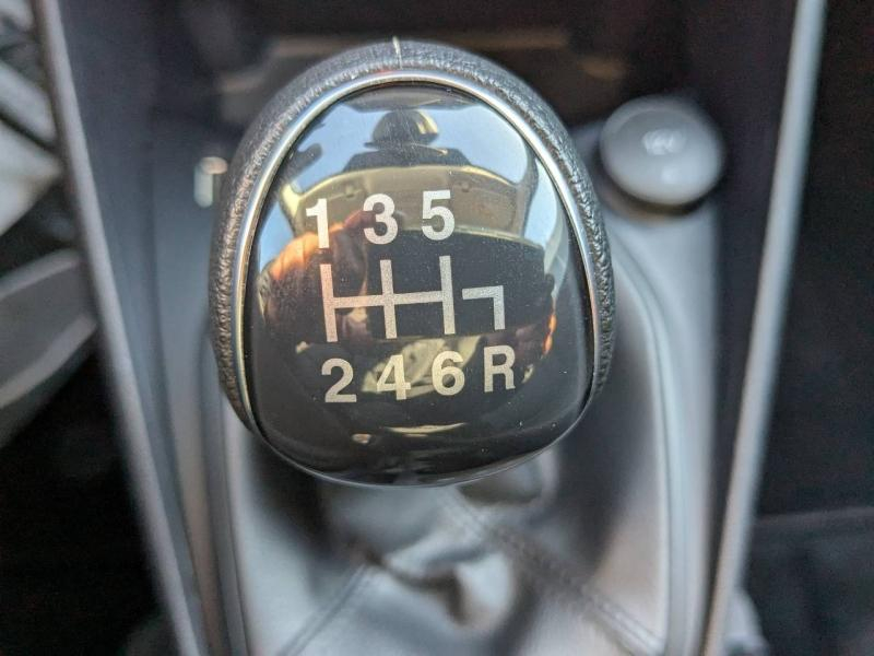 Photo 19 de l’annonce de FORD Fiesta d’occasion à vendre à DRAGUIGNAN