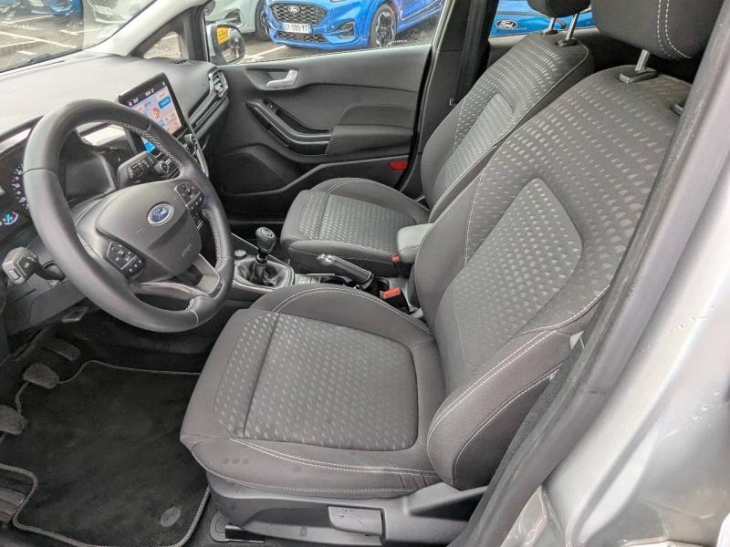 Photo 10 de l’annonce de FORD Fiesta d’occasion à vendre à DRAGUIGNAN