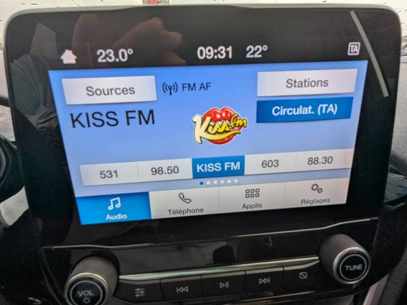 Photo 17 de l’annonce de FORD Fiesta d’occasion à vendre à DRAGUIGNAN