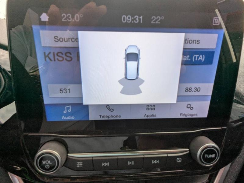 Photo 18 de l’annonce de FORD Fiesta d’occasion à vendre à DRAGUIGNAN