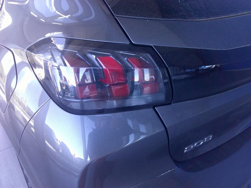 Photo 4 de l’annonce de PEUGEOT 208 d’occasion à vendre à PERPIGNAN