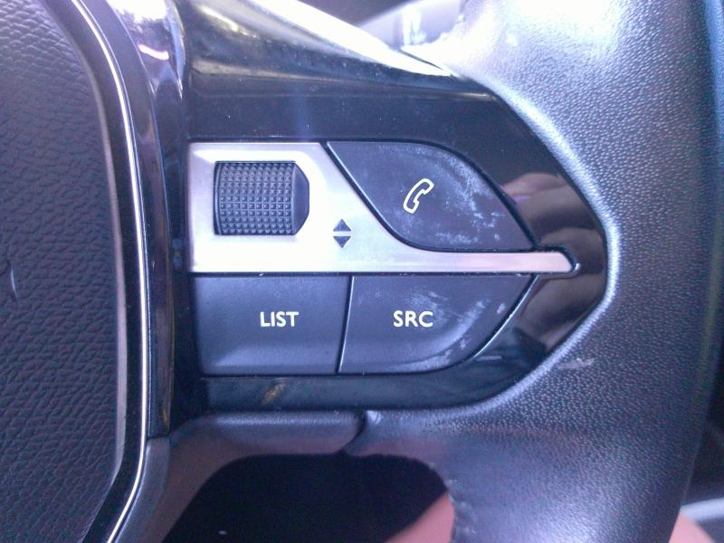 Photo 12 de l’annonce de PEUGEOT 208 d’occasion à vendre à PERPIGNAN