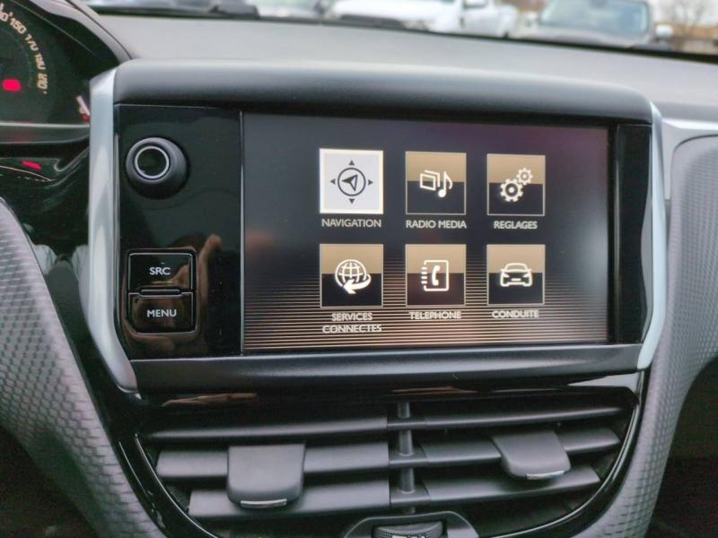 Photo 8 de l’annonce de PEUGEOT 2008 d’occasion à vendre à NÎMES