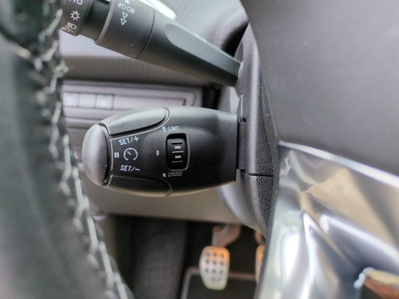 Photo 12 de l’annonce de PEUGEOT 2008 d’occasion à vendre à NÎMES