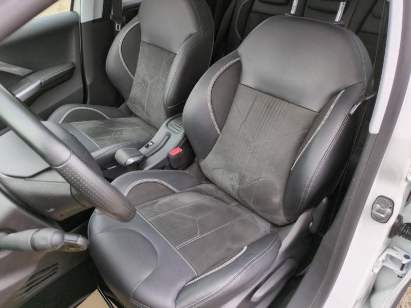 Photo 15 de l’annonce de PEUGEOT 2008 d’occasion à vendre à NÎMES