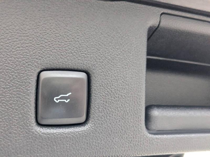 Photo 12 de l’annonce de FORD Kuga d’occasion à vendre à AIX-EN-PROVENCE