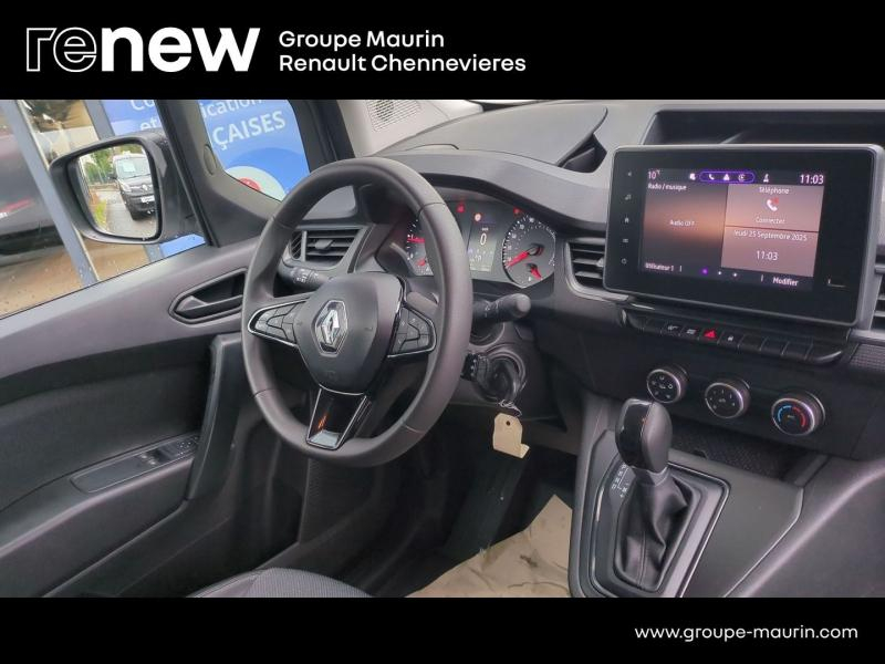 Photo 9 de l’annonce de RENAULT Kangoo Van d’occasion à vendre à CHENNEVIÈRES-SUR-MARNE