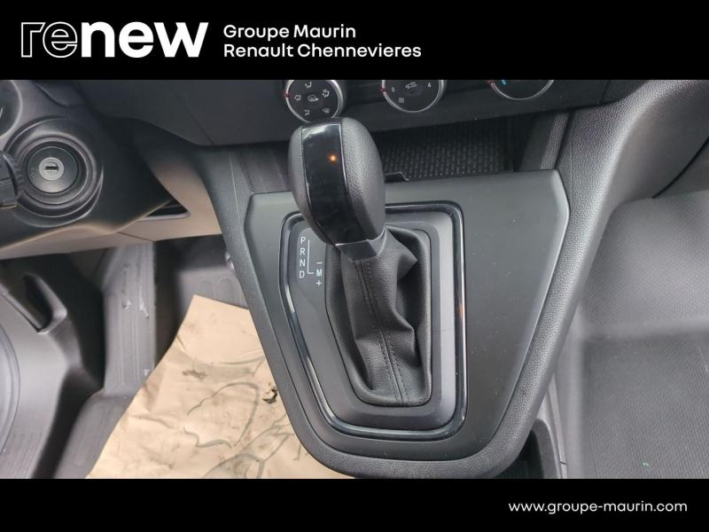 Photo 18 de l’annonce de RENAULT Kangoo Van d’occasion à vendre à CHENNEVIÈRES-SUR-MARNE