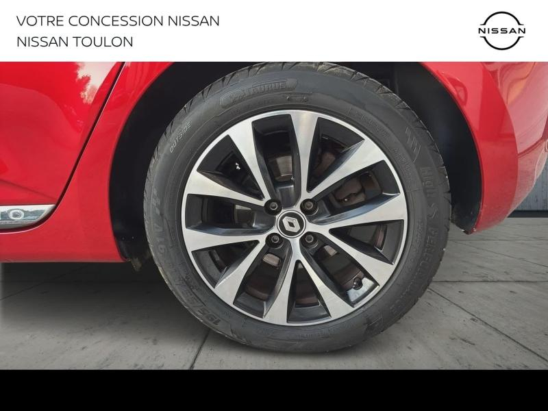 Photo 7 de l’annonce de RENAULT Clio d’occasion à vendre à TOULON