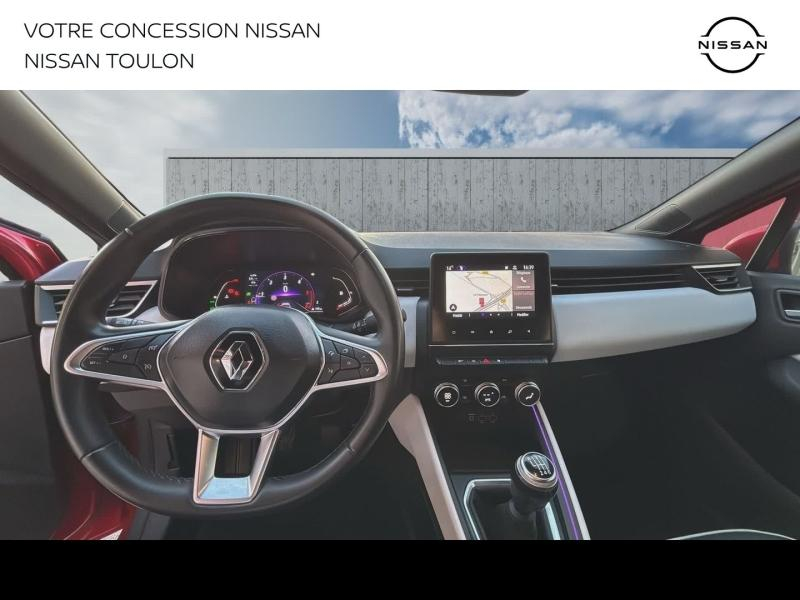 Photo 11 de l’annonce de RENAULT Clio d’occasion à vendre à TOULON