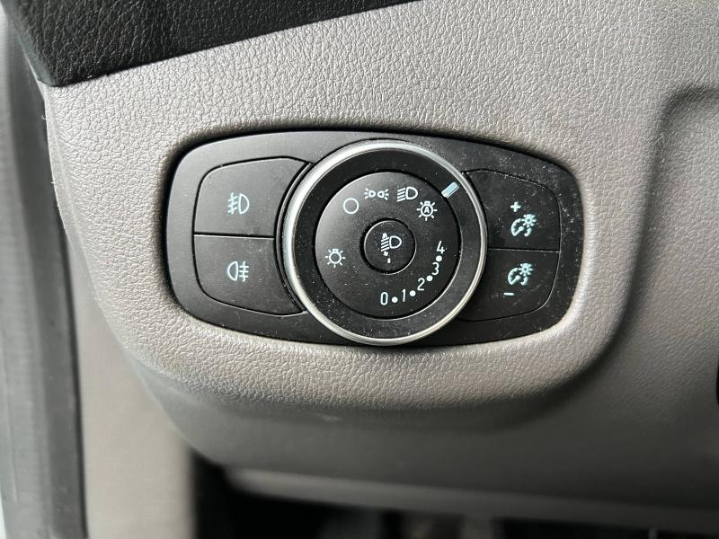 Photo 17 de l’annonce de FORD Transit Connect VUL d’occasion à vendre à AUBAGNE