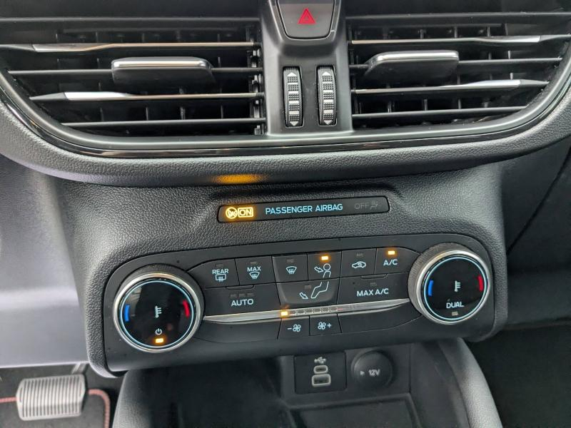 Photo 16 de l’annonce de FORD Kuga d’occasion à vendre à LA VALETTE