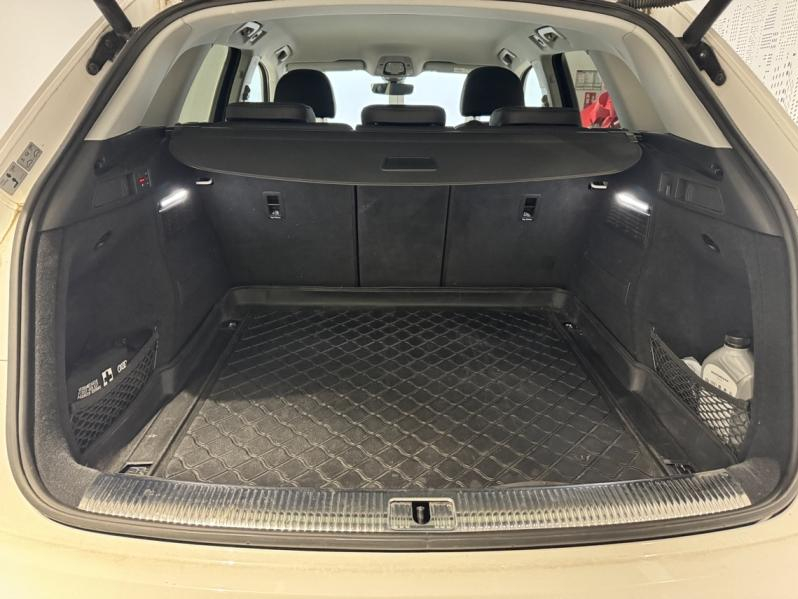 Photo 9 de l’annonce de AUDI Q5 d’occasion à vendre à MONTFAVET