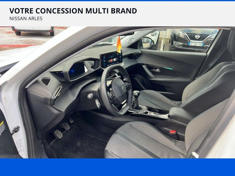 Photo 11 de l’annonce de PEUGEOT 2008 d’occasion à vendre à ARLES