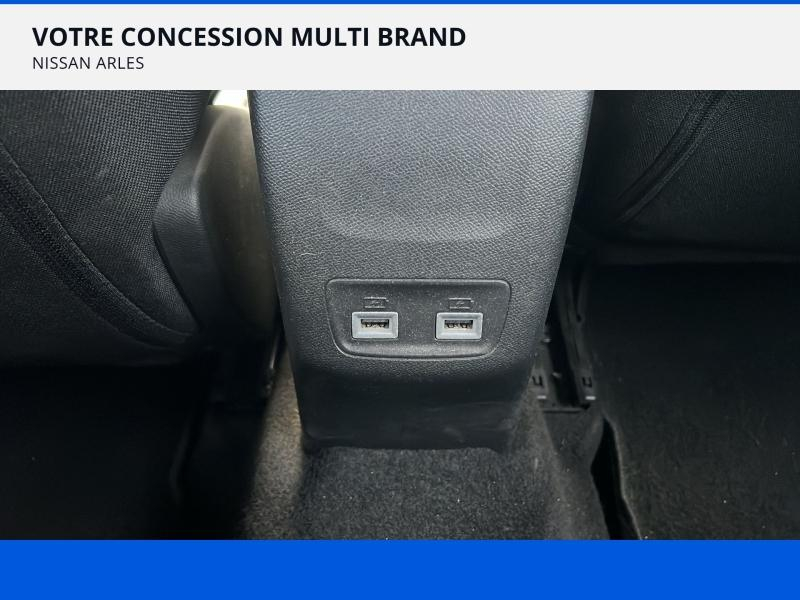 Photo 18 de l’annonce de PEUGEOT 2008 d’occasion à vendre à ARLES