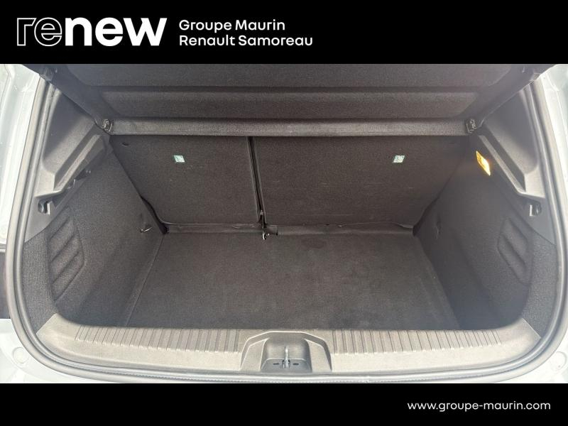 Photo 9 de l’annonce de RENAULT Clio d’occasion à vendre à SAMOREAU