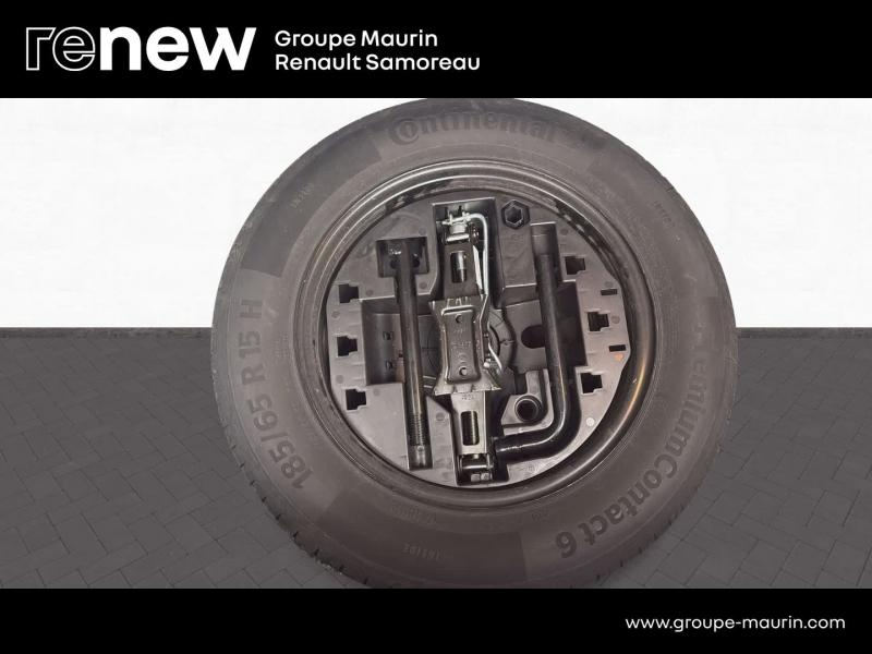 Photo 10 de l’annonce de RENAULT Clio d’occasion à vendre à SAMOREAU